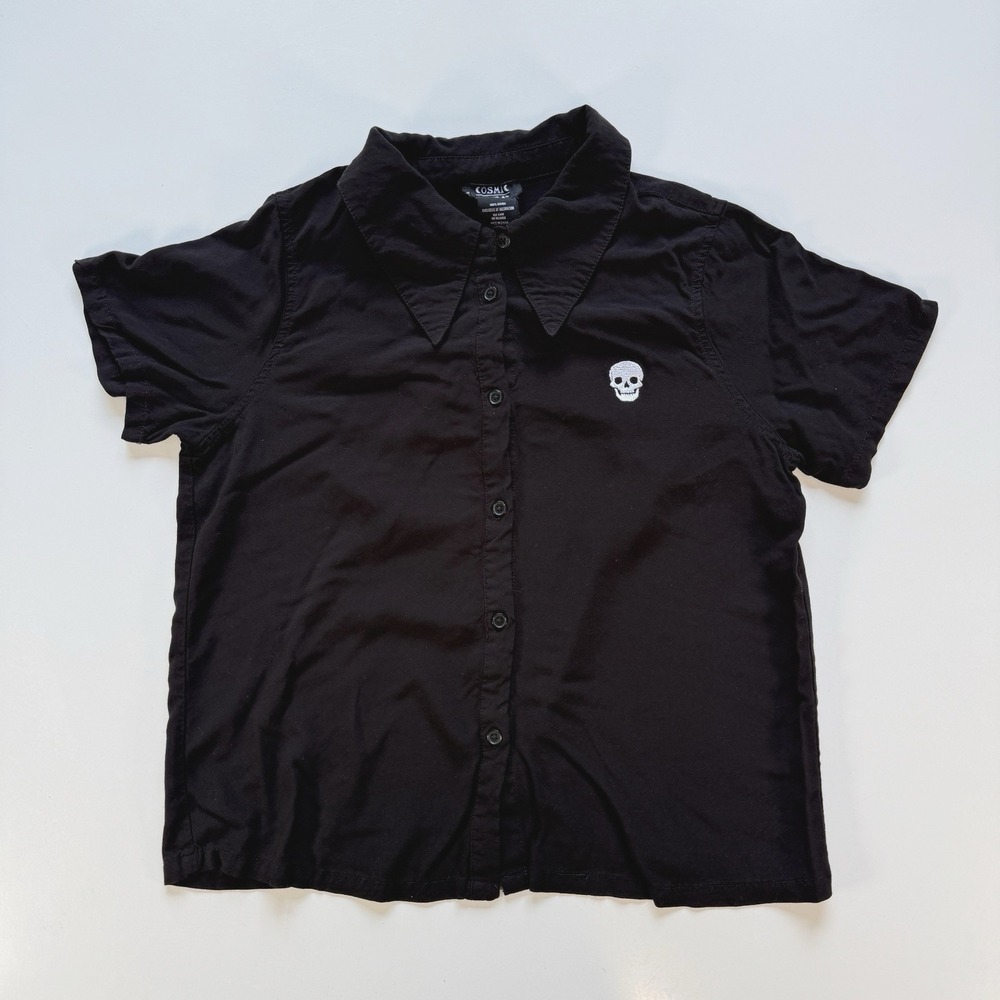 COSMIC AURA Short Sleeve Button Up Embroidered Skull Shirt Womens Large Black
